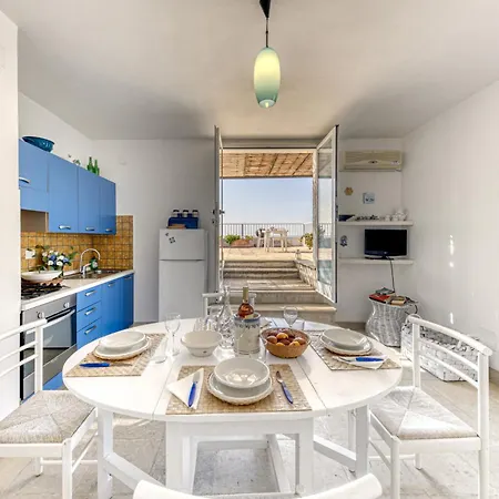 アパート Blu La Panoramica Castro (Lecce)