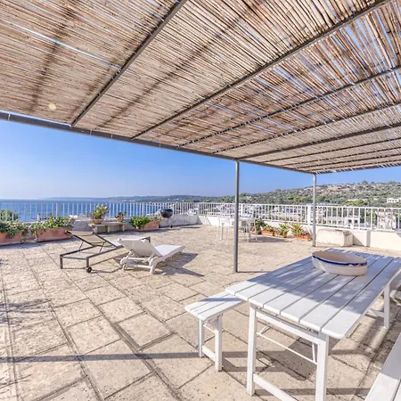 Blu La Panoramica Apartment *